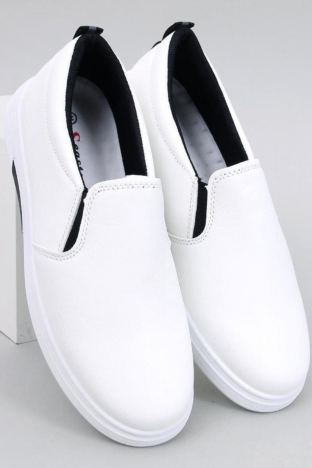 Mokasíny model 195534 Inello