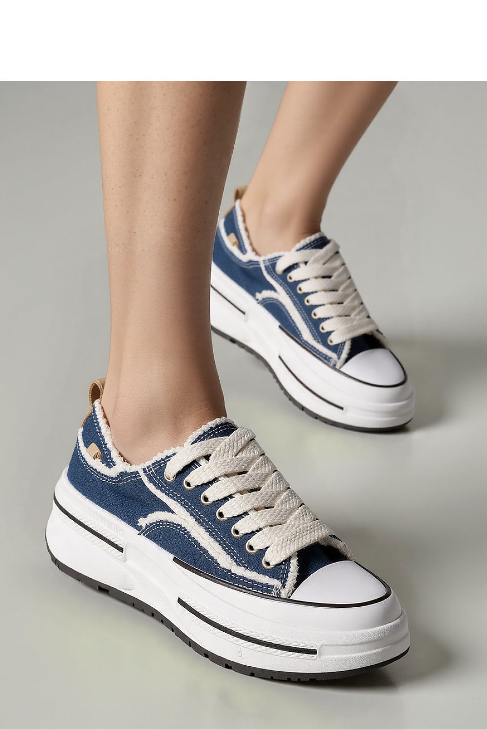 Športová obuv model 210235 Inello