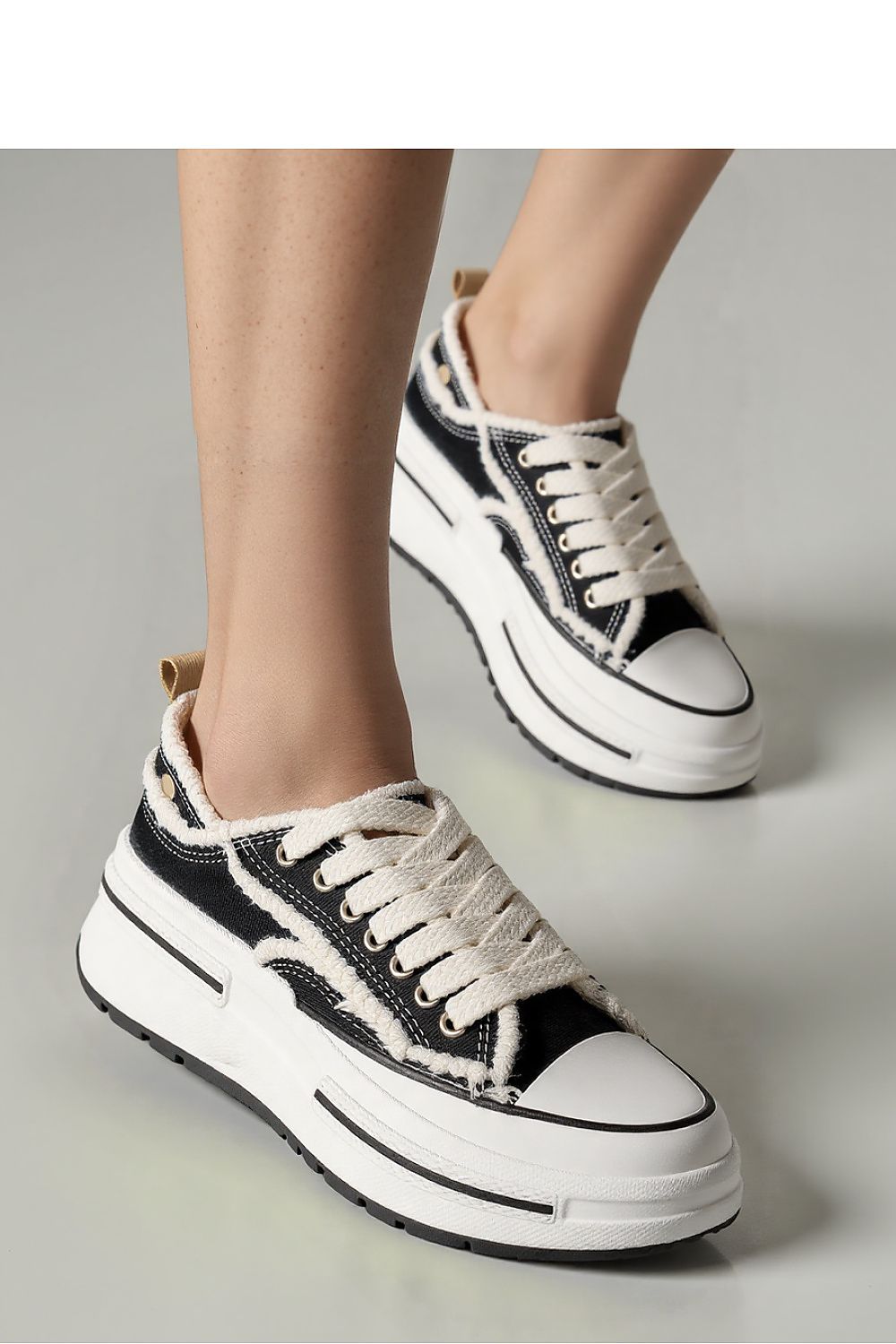 Športová obuv model 210238 Inello