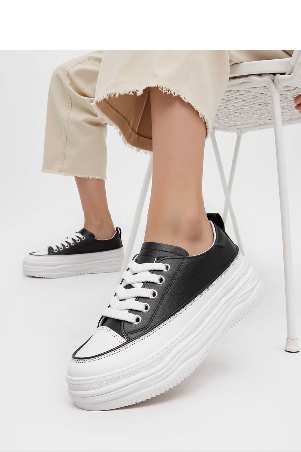 Športová obuv model 210272 Inello