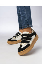 Tenisky model 210609 Inello