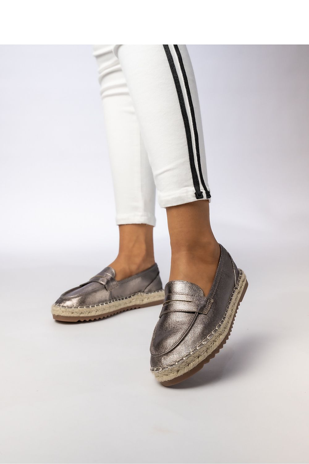 Mokasíny model 210615 Inello