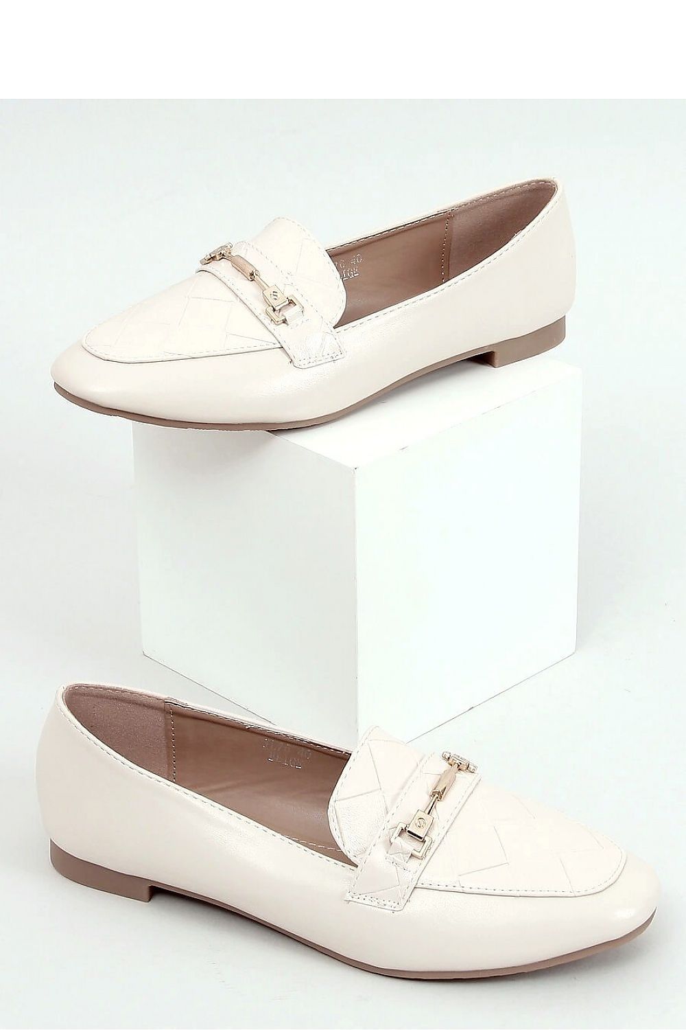 Mokasíny model 153928 Inello