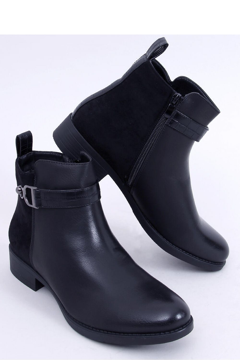 Topánky model 172882 Inello