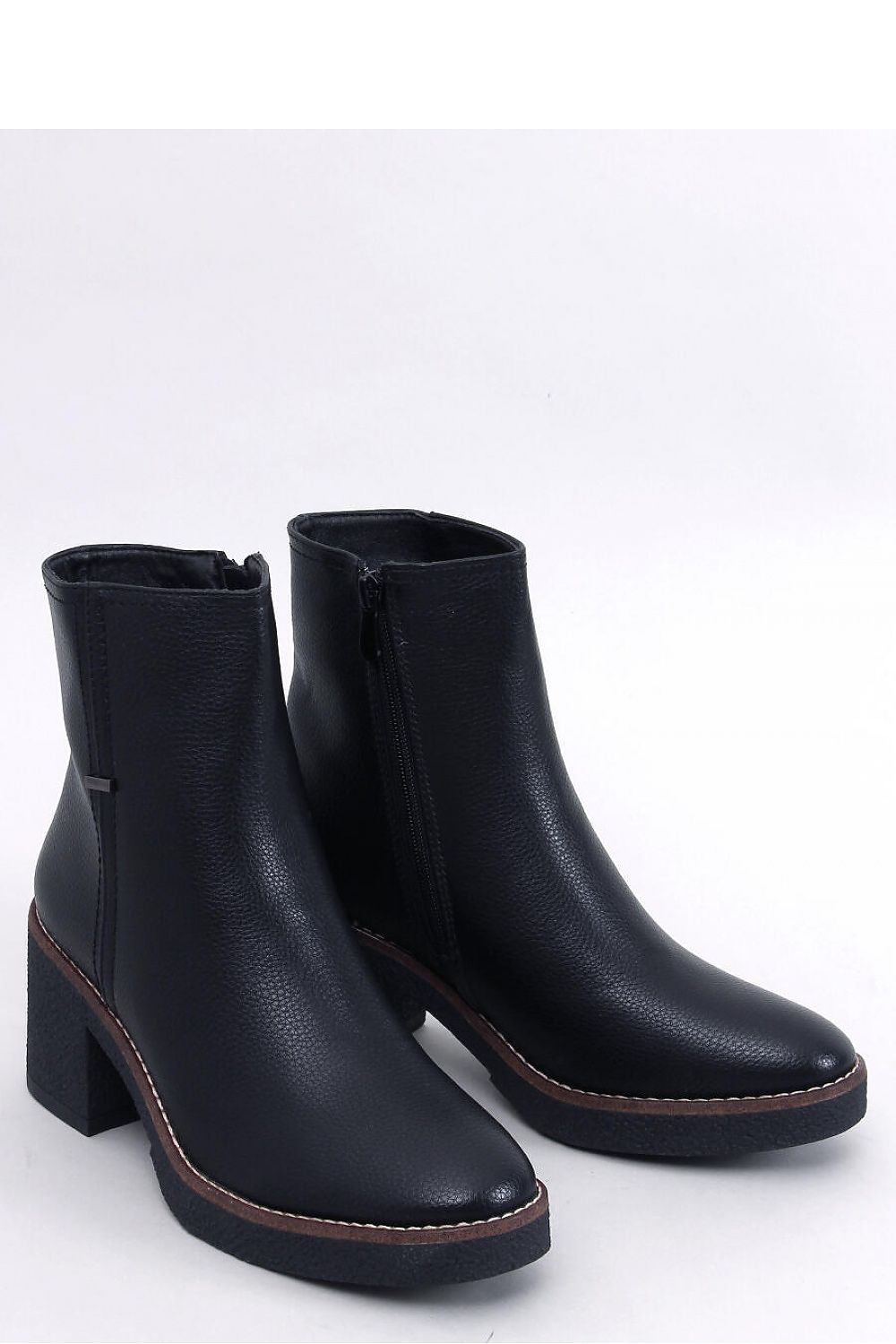  Topánky na opätku model 187386 Inello 