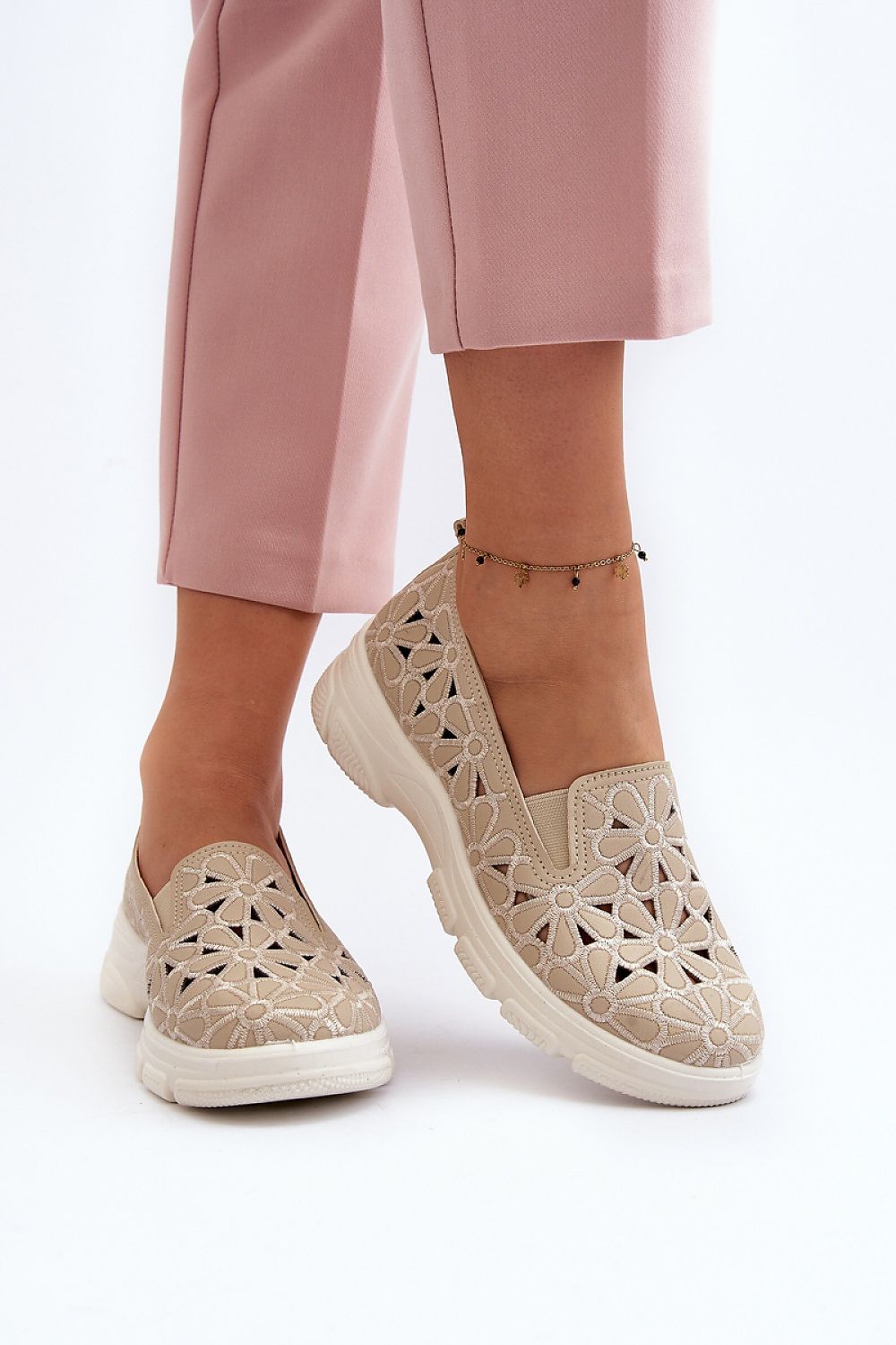  Poltopánky model 193135 Step in style 