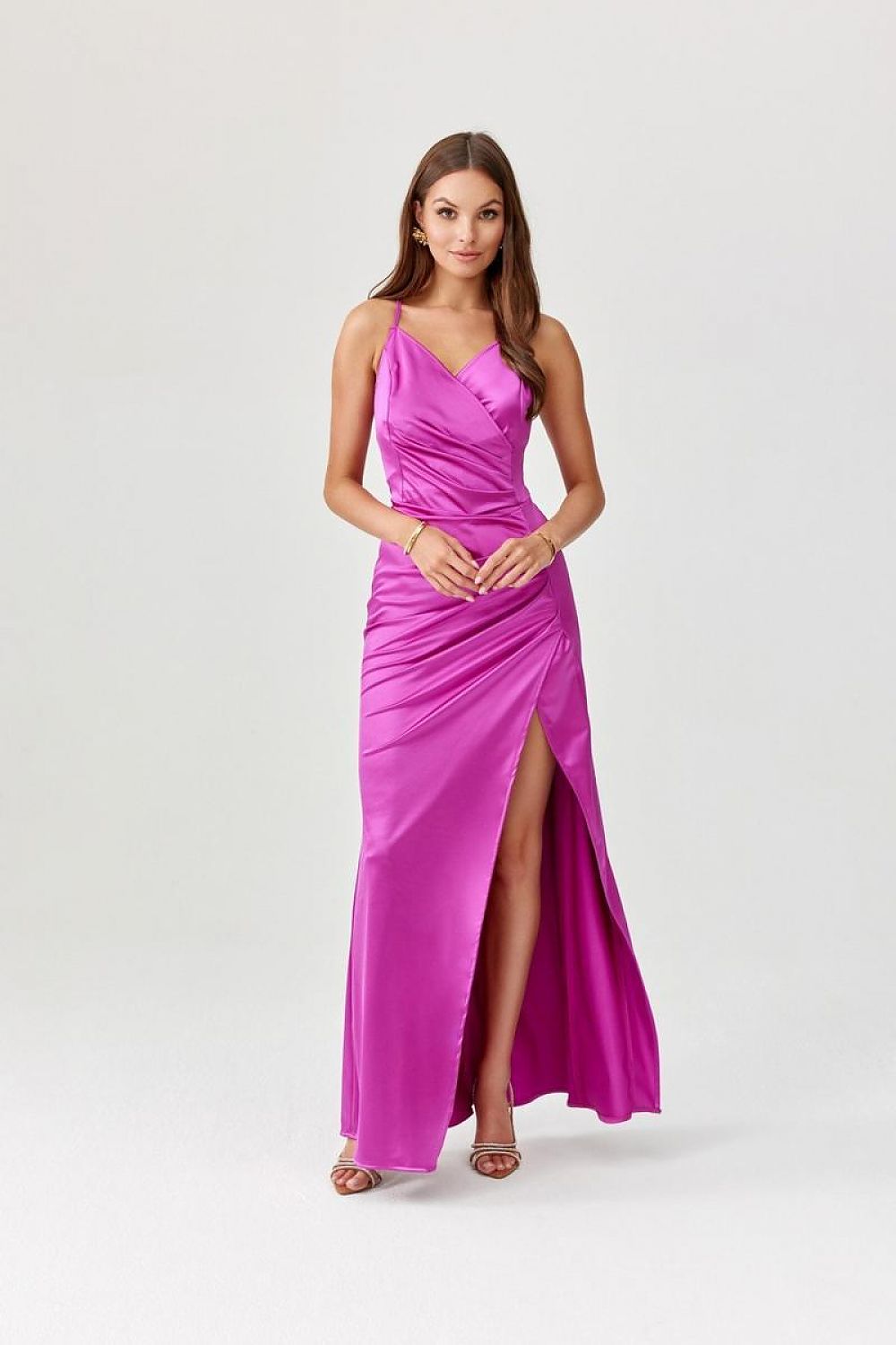  Dlhé šaty model 197642 Roco Fashion 