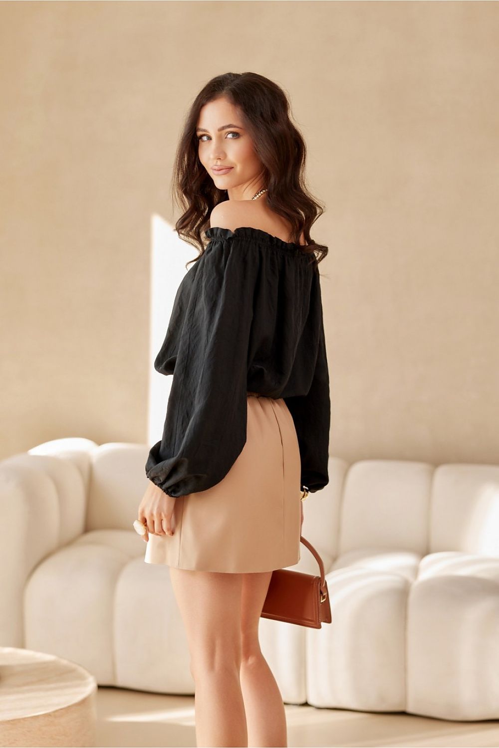  Krátka sukňa model 209553 Roco Fashion 