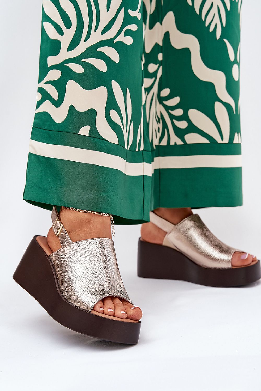  Platforma model 210054 Step in style 