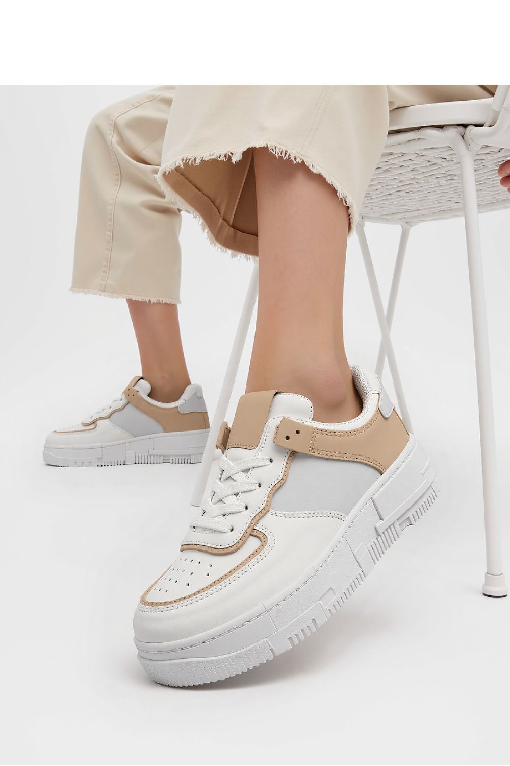  Športová obuv model 210181 Inello 