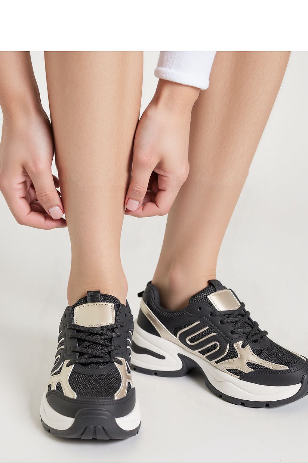 Športová obuv model 210210 Inello 