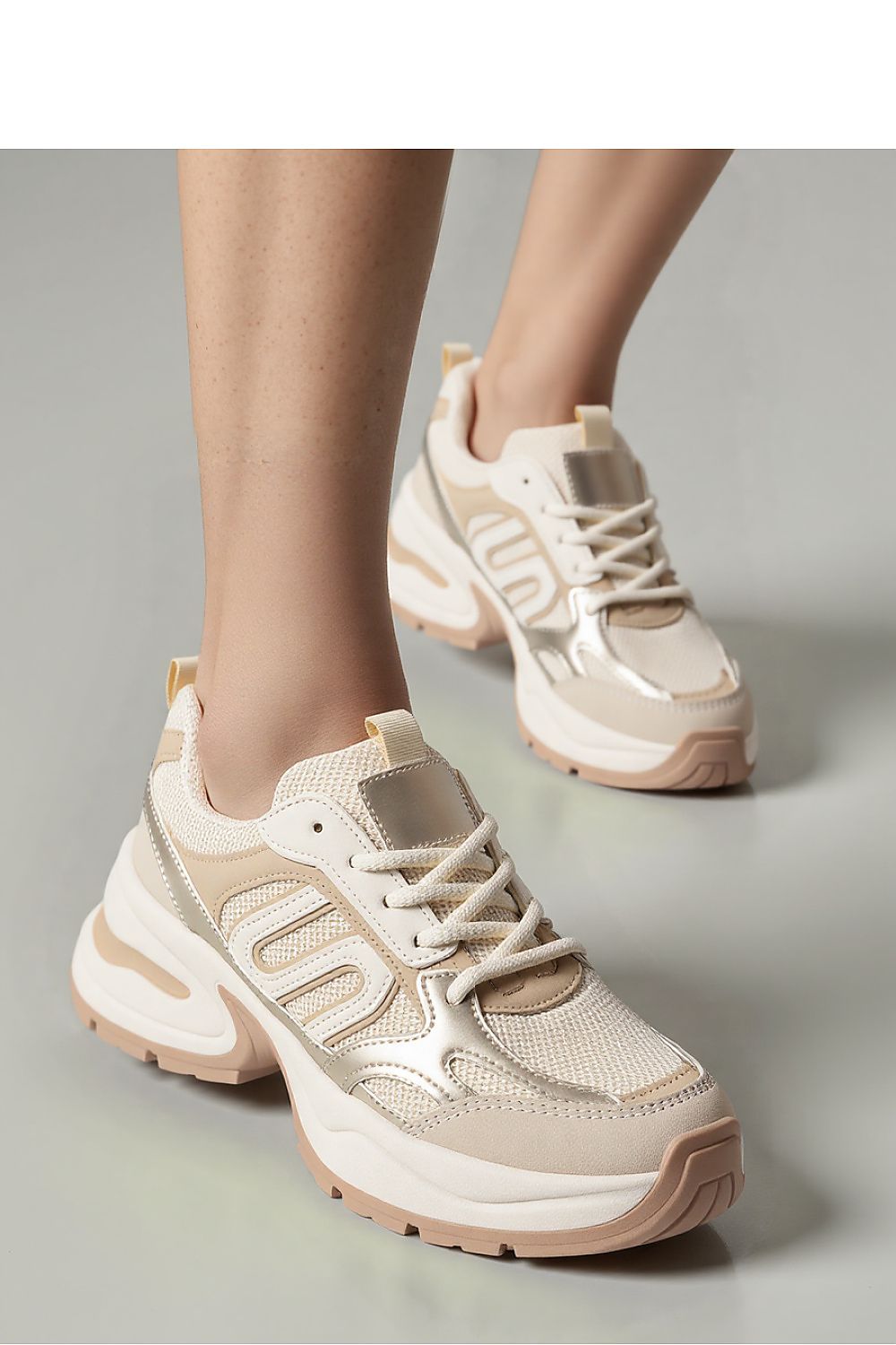 Športová obuv model 210211 Inello 