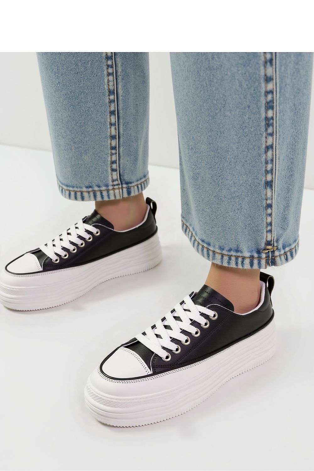  Športová obuv model 210272 Inello 