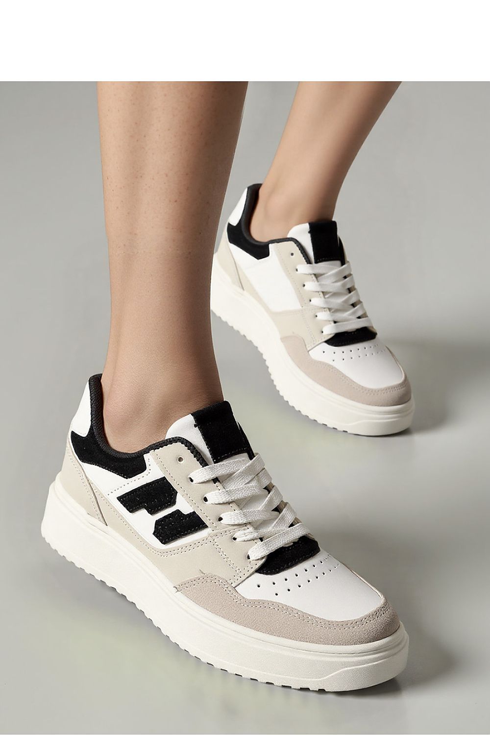  Športová obuv model 210279 Inello 