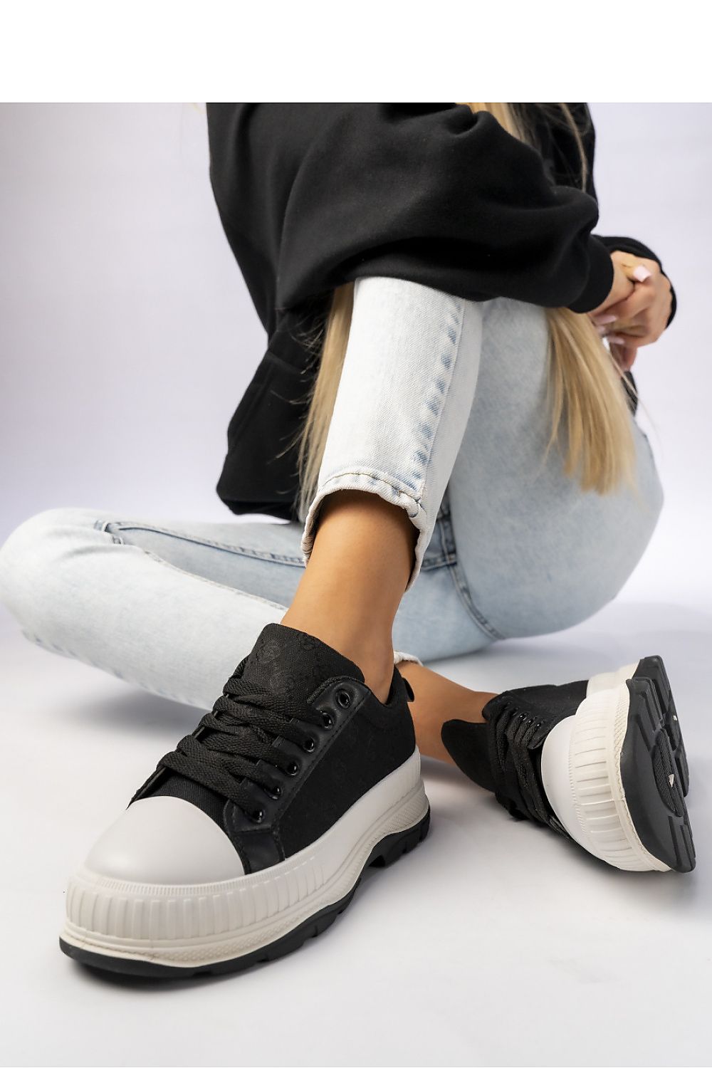  Športová obuv model 210574 Inello 