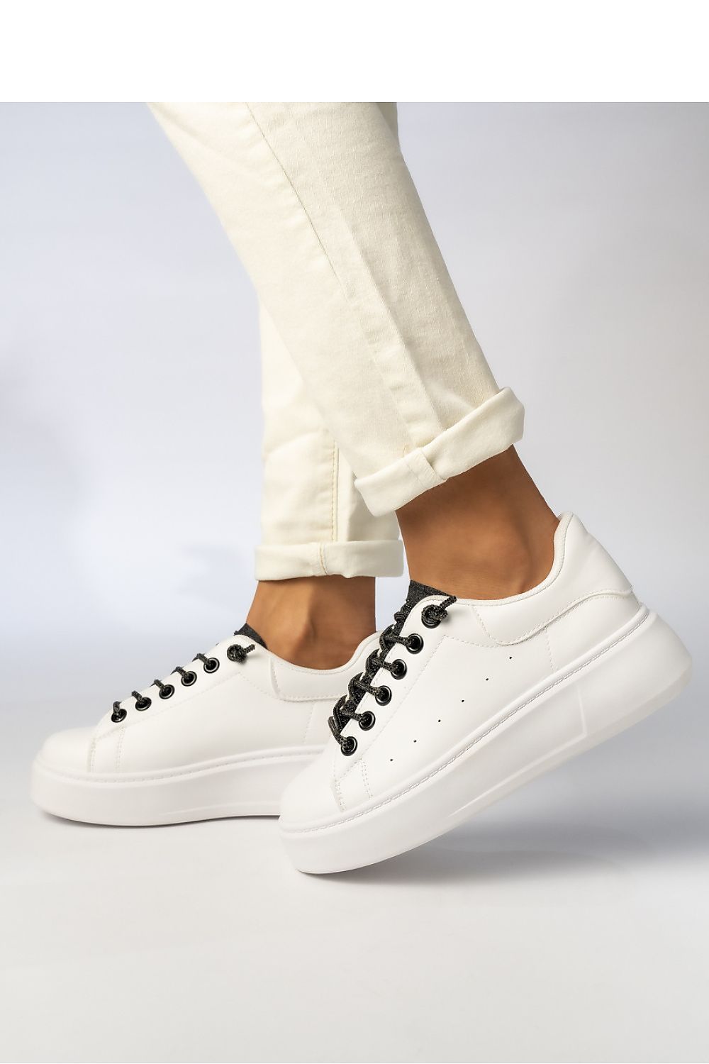  Športová obuv model 210582 Inello 