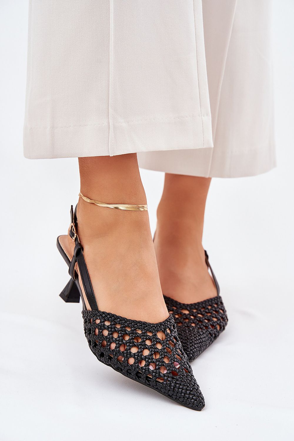  Ihličky model 211028 Step in style 
