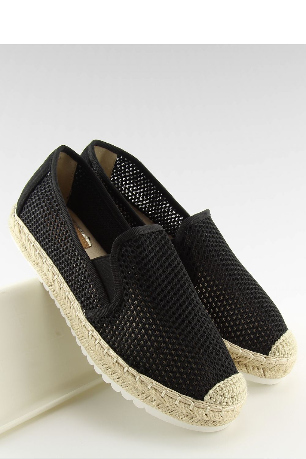  Espadrilky model 126939 Inello 