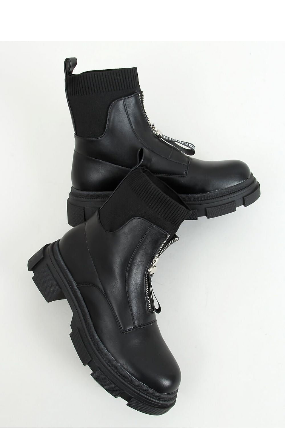  Topánky model 157731 Inello 