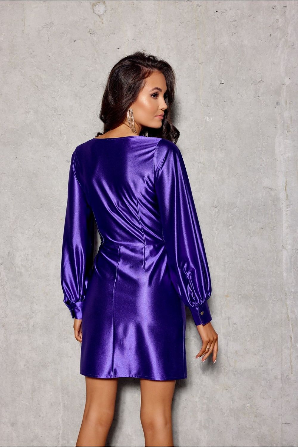  Krátke šaty model 186660 Roco Fashion 