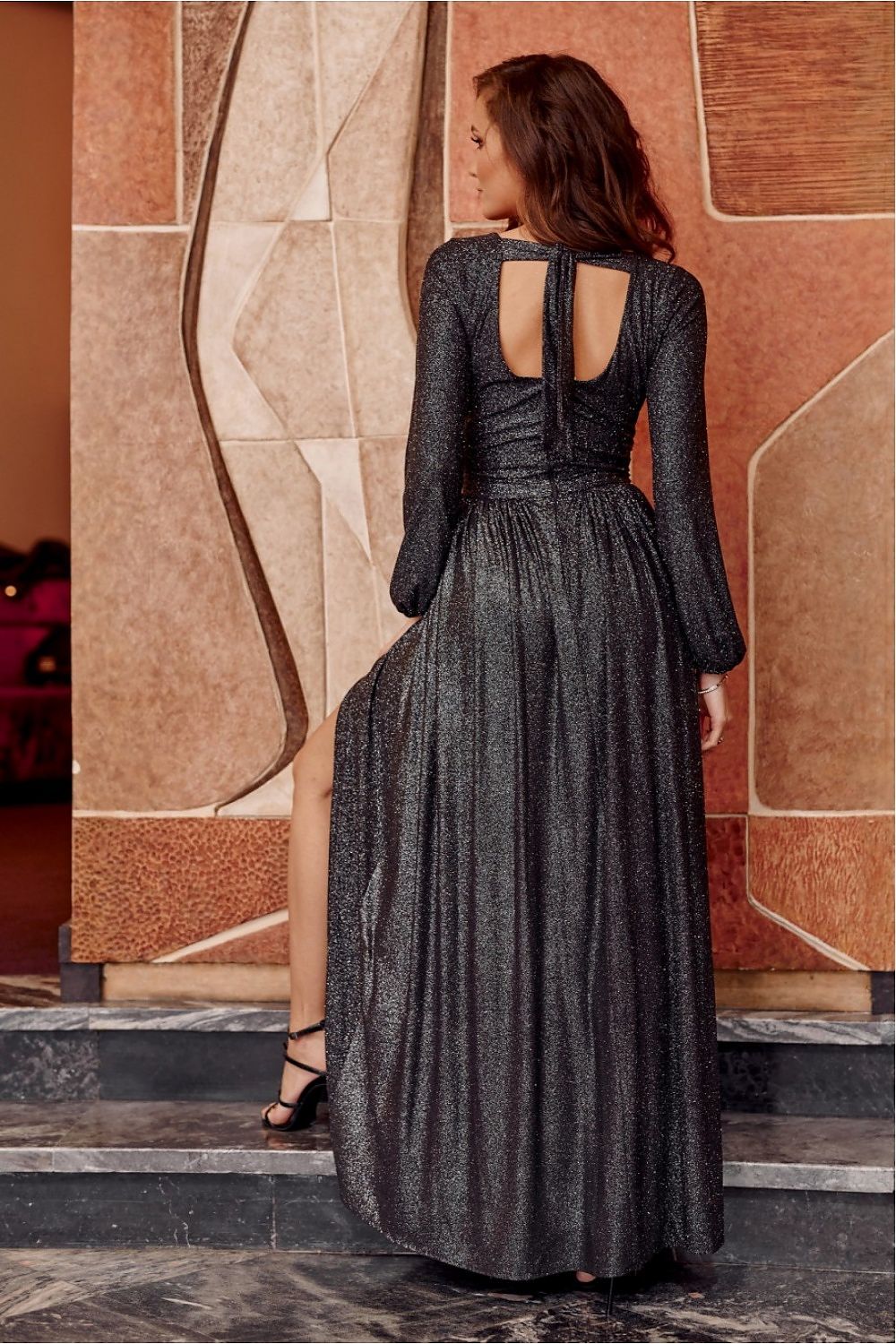  Dlhé šaty model 186672 Roco Fashion 